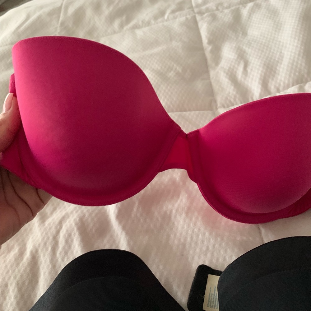 2 for $15 deal strapless bras - Picture 3 of 5